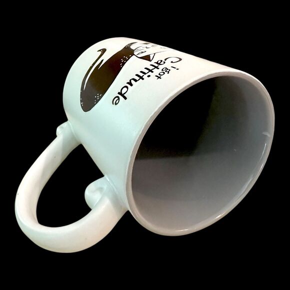 Signature Housewares "I Got Cattitude" 3D Stoneware White/Gray Coffee Mug 14 oz - Picture 6 of 10